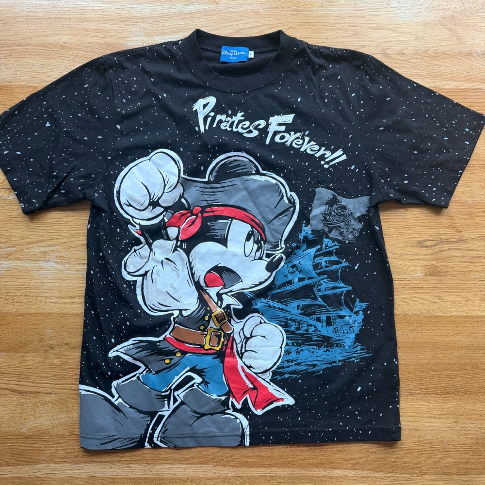 Tokyo Disney Resort Pirates Forever Mickey Mouse Black Graphic T-Shirt Large